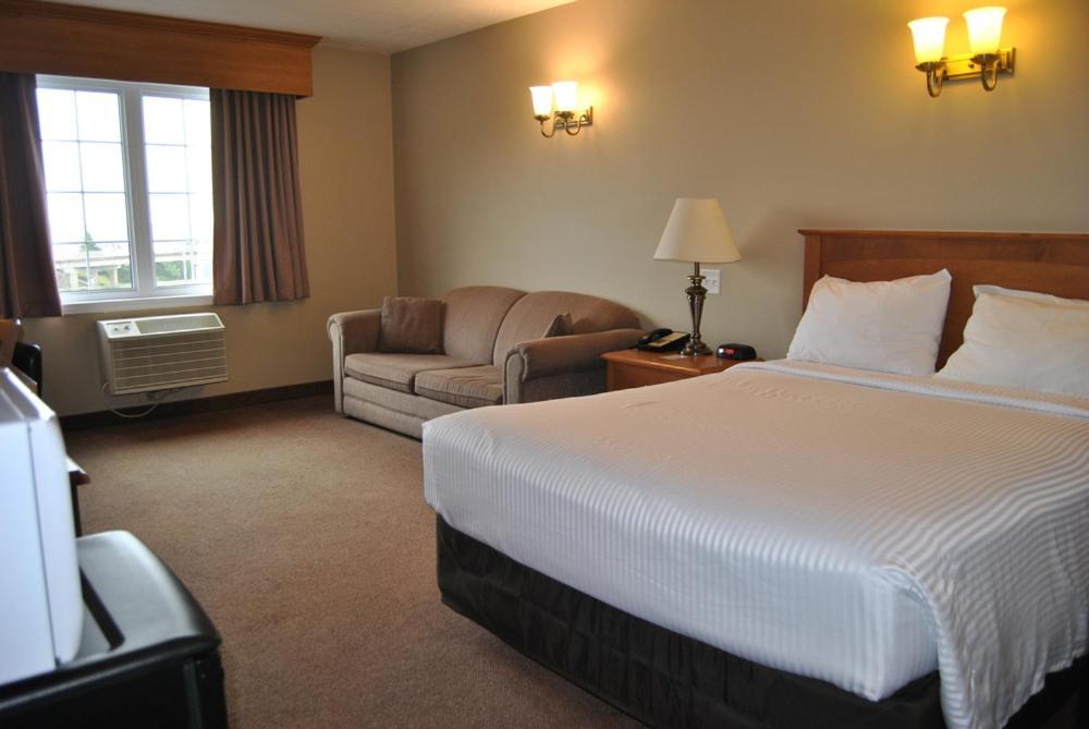 Auberge Bouctouche Inn & Suites Екстериор снимка