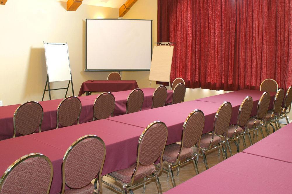 Auberge Bouctouche Inn & Suites Екстериор снимка