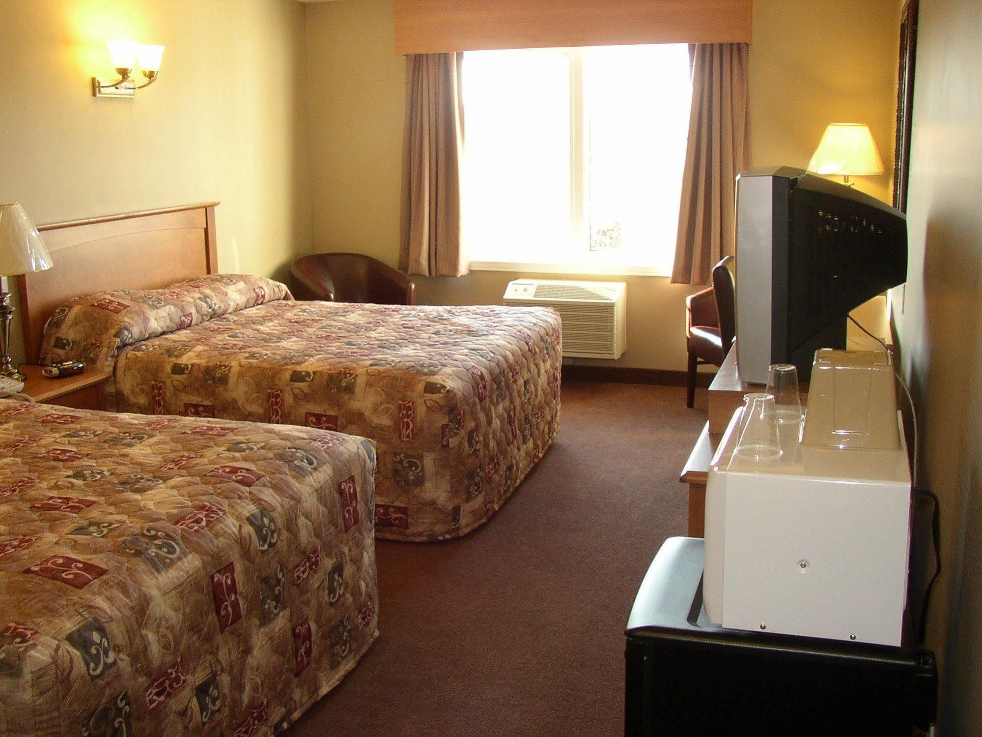 Auberge Bouctouche Inn & Suites Екстериор снимка