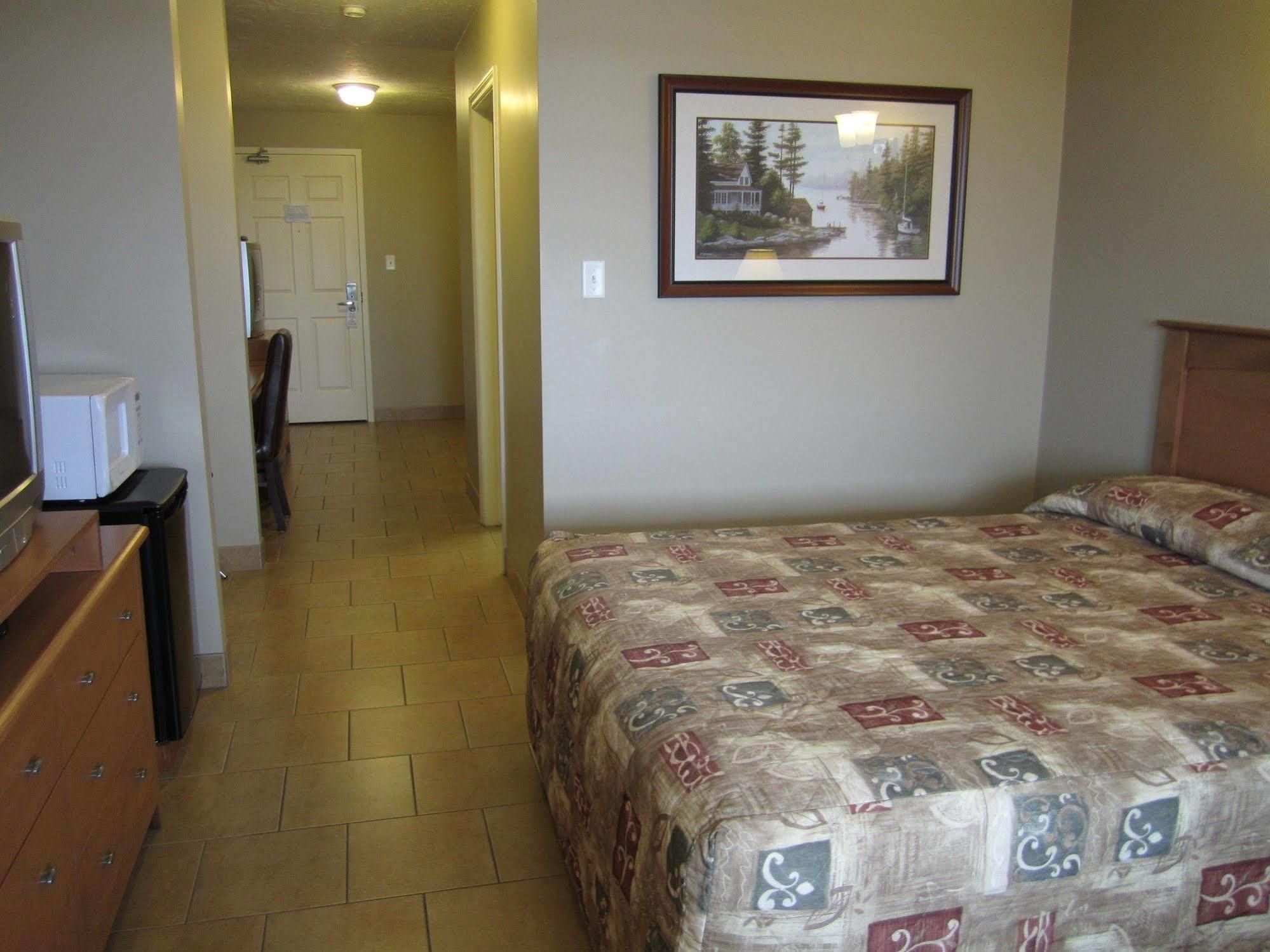 Auberge Bouctouche Inn & Suites Екстериор снимка