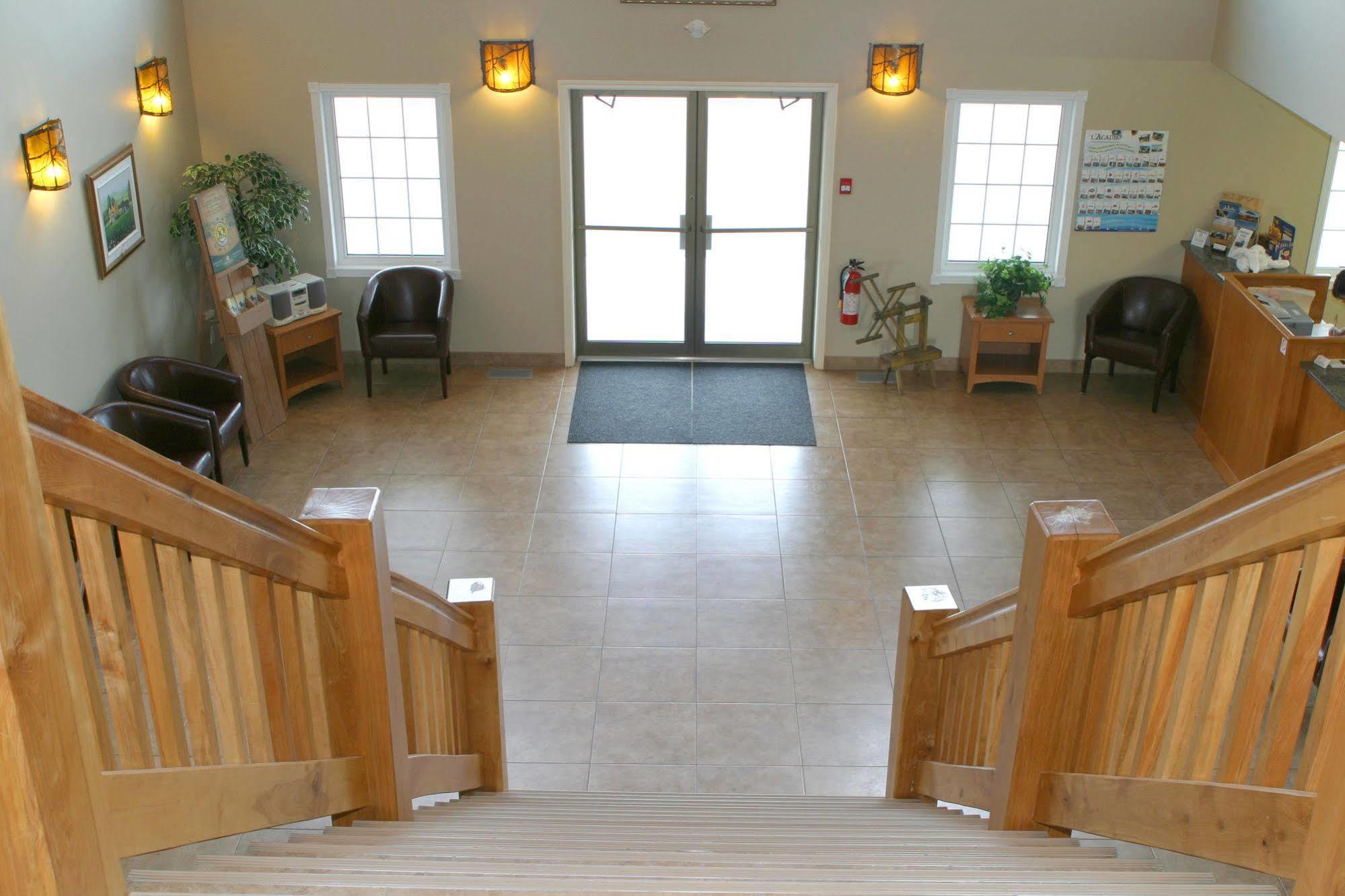 Auberge Bouctouche Inn & Suites Екстериор снимка
